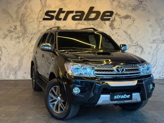 Toyota Hilux SW4 SRV D4-d 4X4 3.0 TDI Dies. AUT 2009