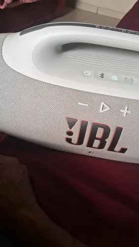 JBL 4