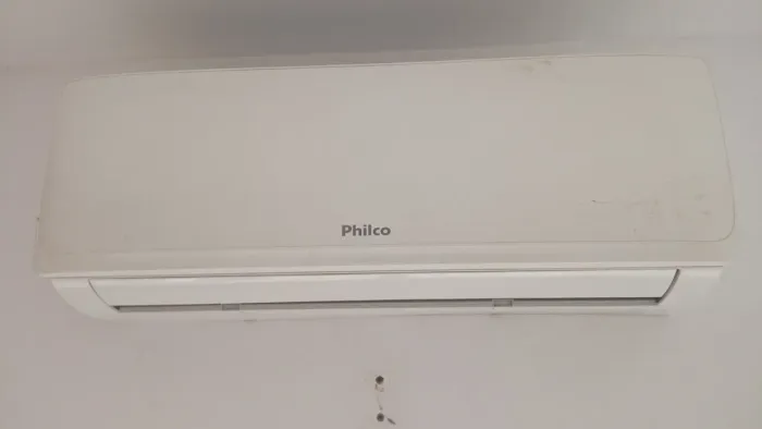 Vendo ares condicionados de 9mil  e 12.mil BTUs