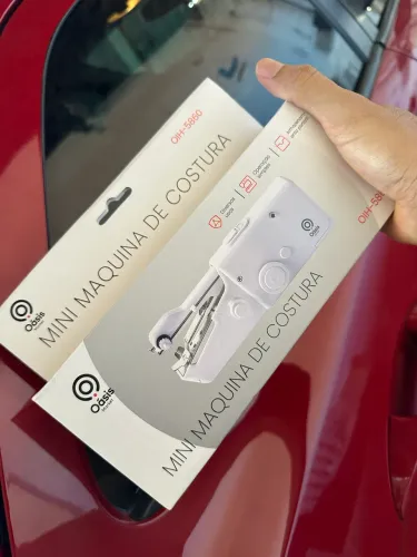 Mini máquina de costura