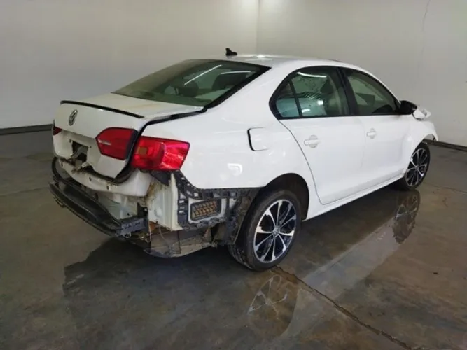 Peças vw jetta 2.0 sucata peças automotivas 2013 em diante