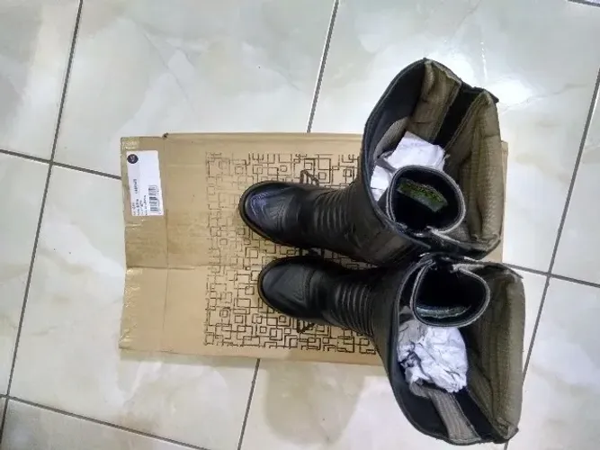 Bota Motociclista/Bombeiro/Motoqueiro/Samu R$ 380,00