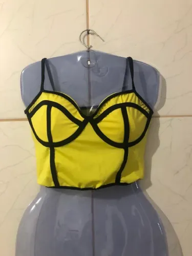 Croped amarelo (P)