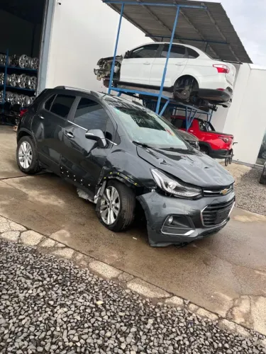 Sucata disponível em peças Chevrolet Tracker Premier Ano 2019