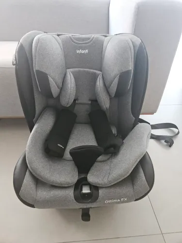 Cadeirinha infantil para carro