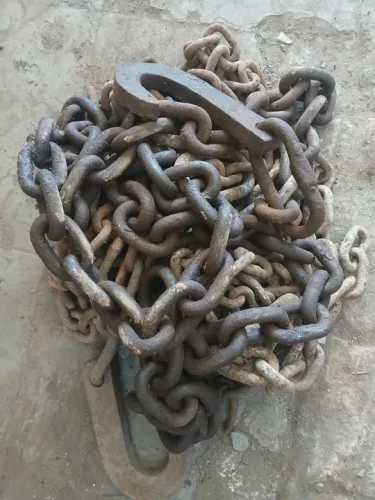 VENDO CORRENTES PARA TRATOR,P/TIRAR DO ATOLEIRO,REBOCAR ETC...