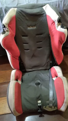 Cadeirinha de bebê carro