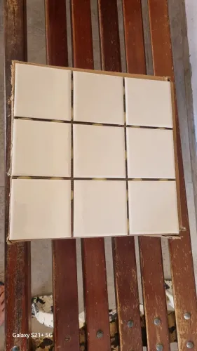 Azulejos Cerâmicos Brancos - 198 unidades( 1 caixa)!