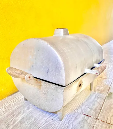 VENDO CHURRASQUEIRA DE ALUMÍNIO