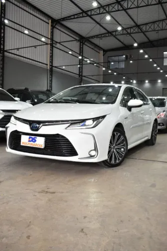 Corolla Altis Premium Hybrid 1.8