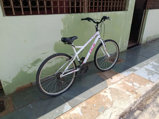 Bicicleta feminina Caloi 