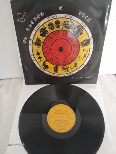 Vinil Lp OS ASTROS E VOCÊ