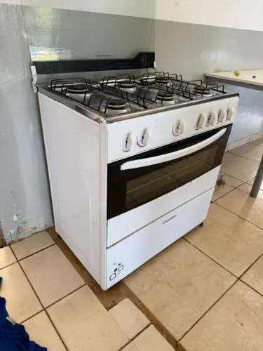 Fogão 6 bocas hoje entrego barato