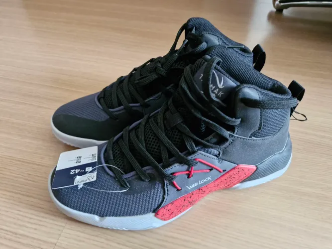 Tenis de Basquete Weblock Decathlon
