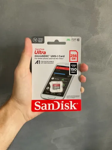 Cartão de Memória SanDisk Ultra 256GB microSDXC UHS-I - A1