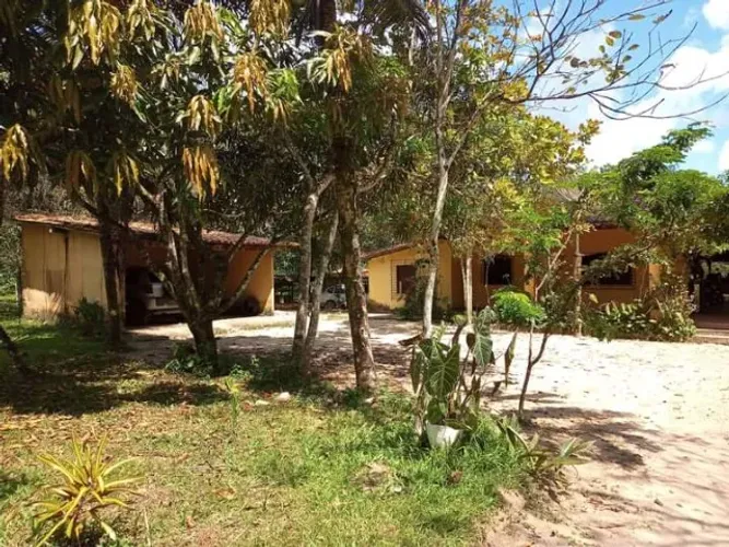 Sítio na vila de Santa Rosa em Vigia-PA, 14 hectares com riacho, piscina e igarapé.