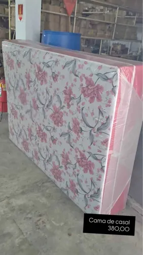 Cama de Casal Floral - Conforto e Estilo 380,00