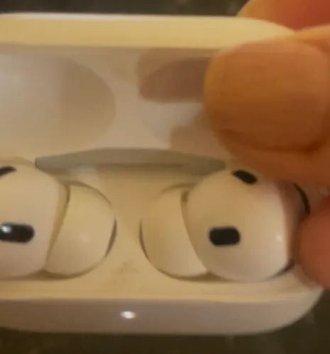  Air Pods Pro - 2a geração - excelente estado