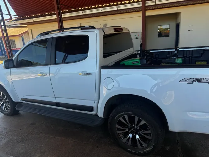 Chevrolet S10 Pick-up LTZ 2.5 Flex 4X4 CD 2017