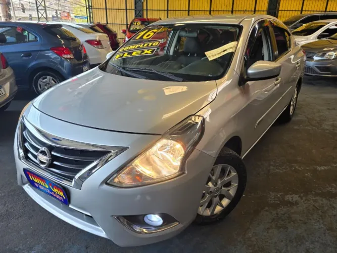 Nissan Versa SL 1.6 16V Flexstart 4P Mec. 2016