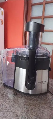 Centrífuga de Alimentos Britânia Juicer 1000 800W