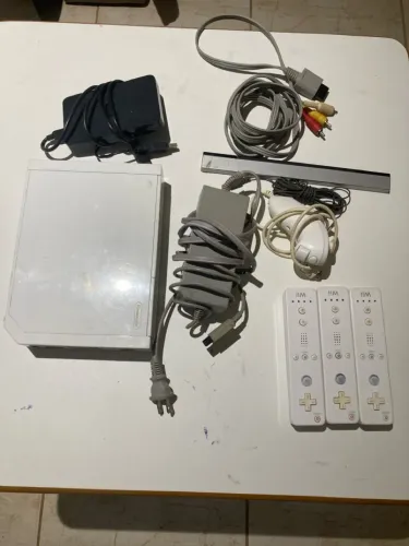 Nintendo Wii Completo desbloqueado