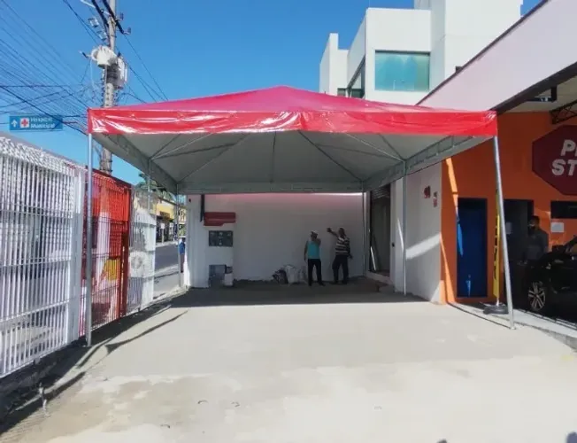 Tenda Piramidal 5x8 Galvanizado