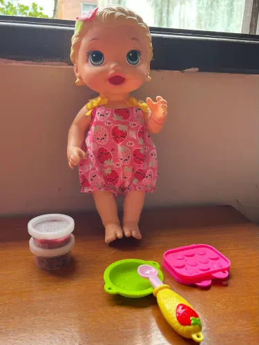 Boneca Baby Alive hora do lanchinho 