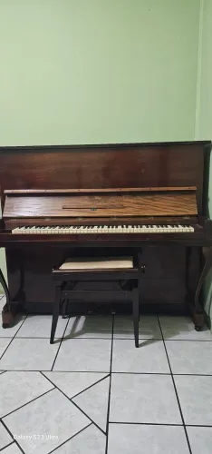 Piano Hitter