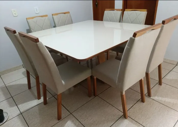 Mesa de jantar madeira maciça com 8 cadeiras 150x150