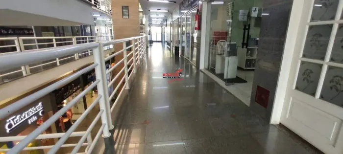 Sala comercial de 65 m² à venda no bairro Palmeiras