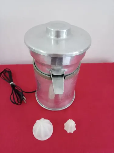 Espremedor de Laranja e Limão