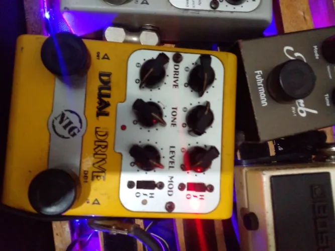 Pedal de Overdrive Dual Drive NIG DDI
