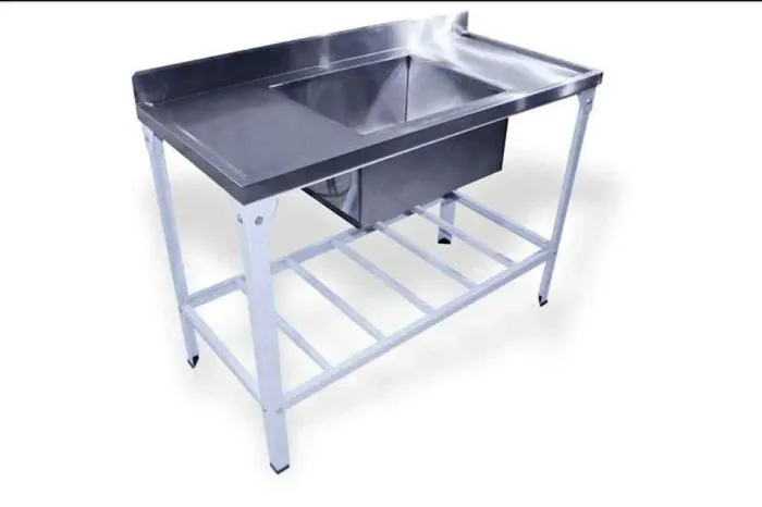 Mesa tampo inox 1,17M X 0,55M com cuba - Marcos