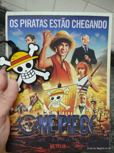 Poster e chaveiro de one piece - Original Tudum