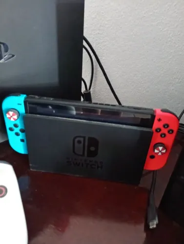 Nintendo switch travado, troco por pc