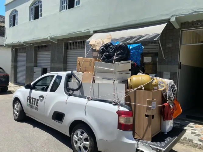 Frete em terra vermelha e Barramares