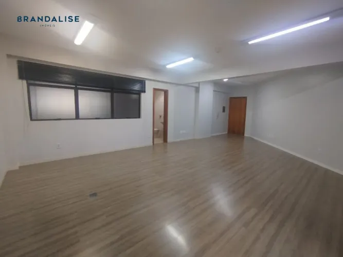 Excelente Sala Comercial para Locação no Centro de Canoas