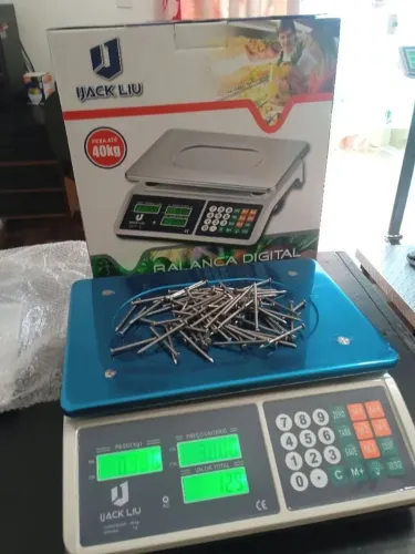 Balança digital 40kg