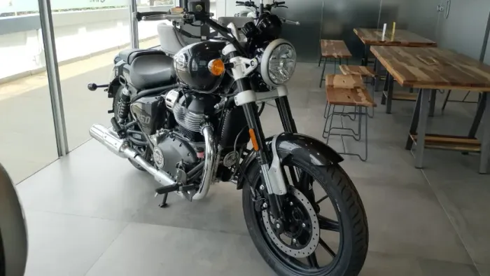 SUPER METEOR 650cc - 2026 - CLÓVIS