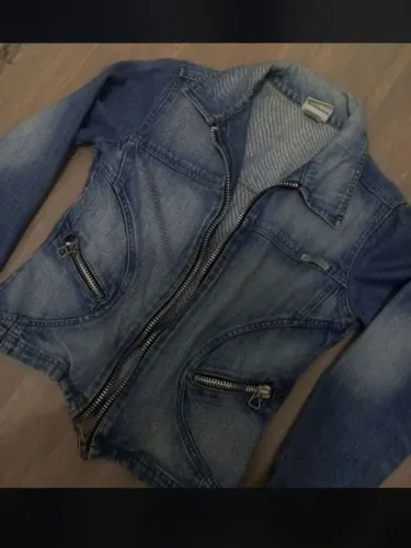 Jaqueta jeans strutura girls tamanho P y2k aesthetic mcbling