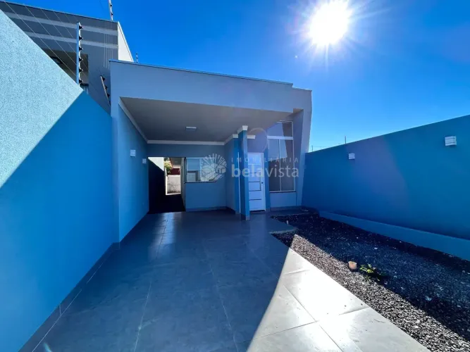 CASA NOVA À VENDA NO JARDIM VENEZA EM APUCARANA.