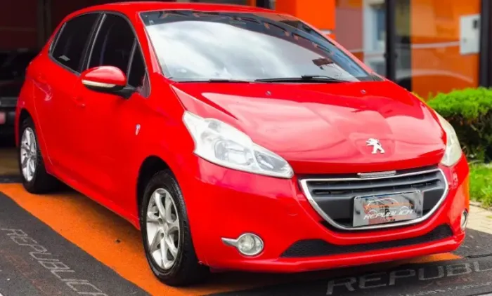 Peugeot 208 Active/active Pack 1.5 Flex 8V 5P 2014