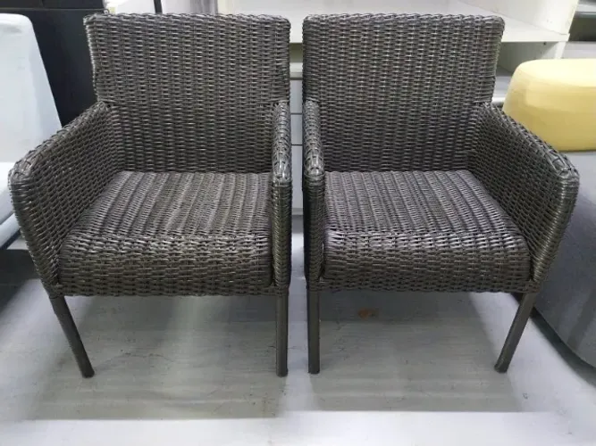 Poltronas para área externa de fibra sintética - Para ambientes corporativos