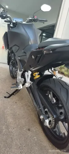 CB 300F TWISTER CBS