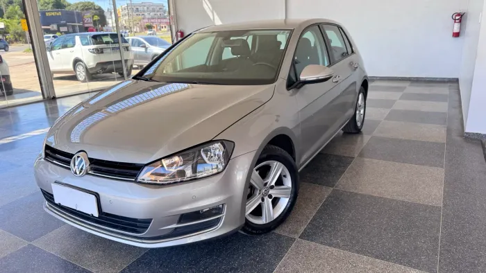 Volkswagen Golf Highline 1.4 TSI 140cv Aut. 2015