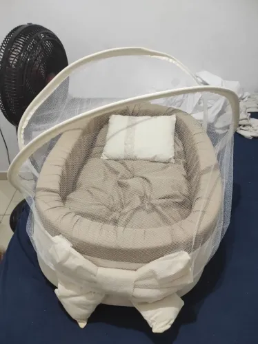 Vende-se ninho para bebê