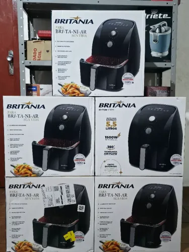 Fritadeira Elétrica Air Fryer Britânia 5,5L 1500W BFR50 Redstone 127V