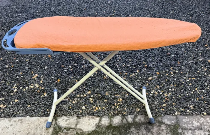 Doa-se tábua de passar roupa