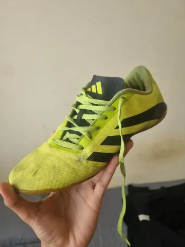 CHUTEIRA DE FUTSAL ADIDAS ARTILHEIRA PREDATOR